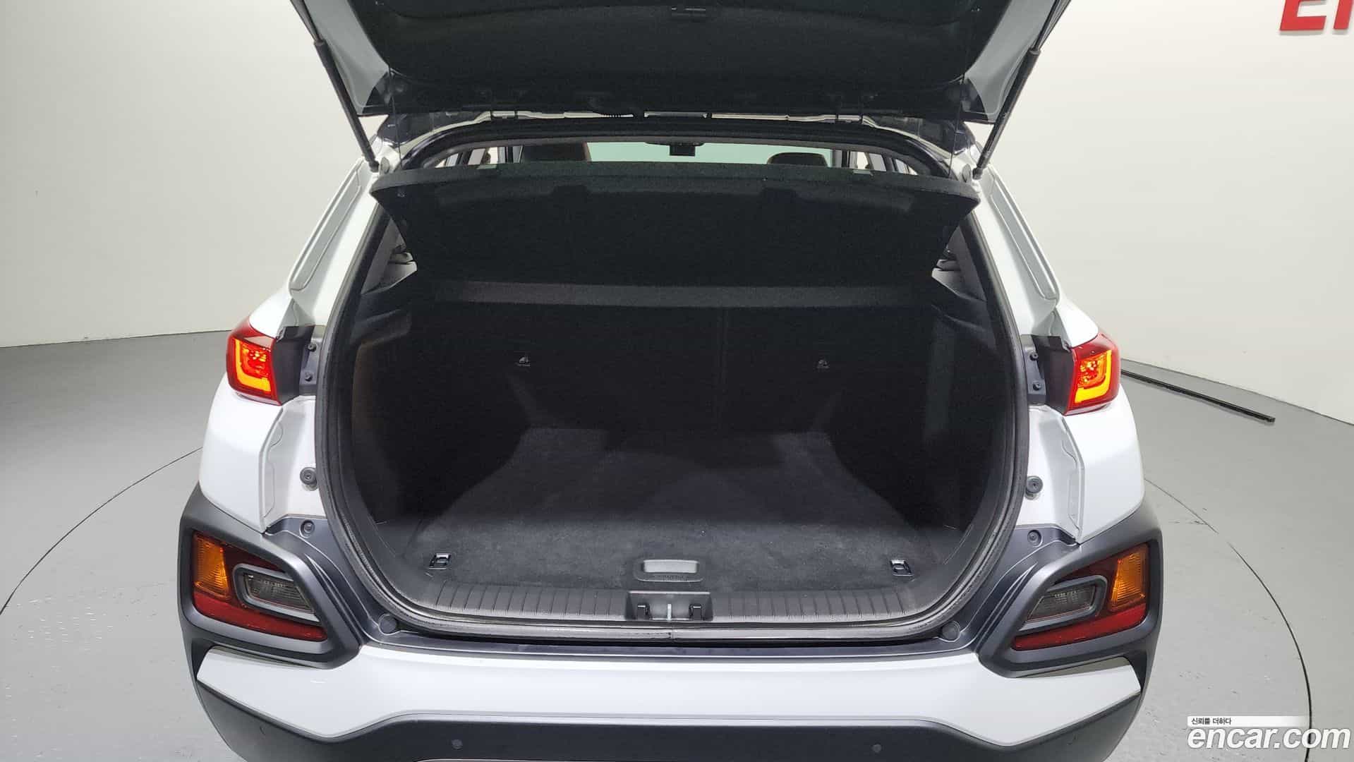 Kona Hyundai 2018.6-OPTION-024
