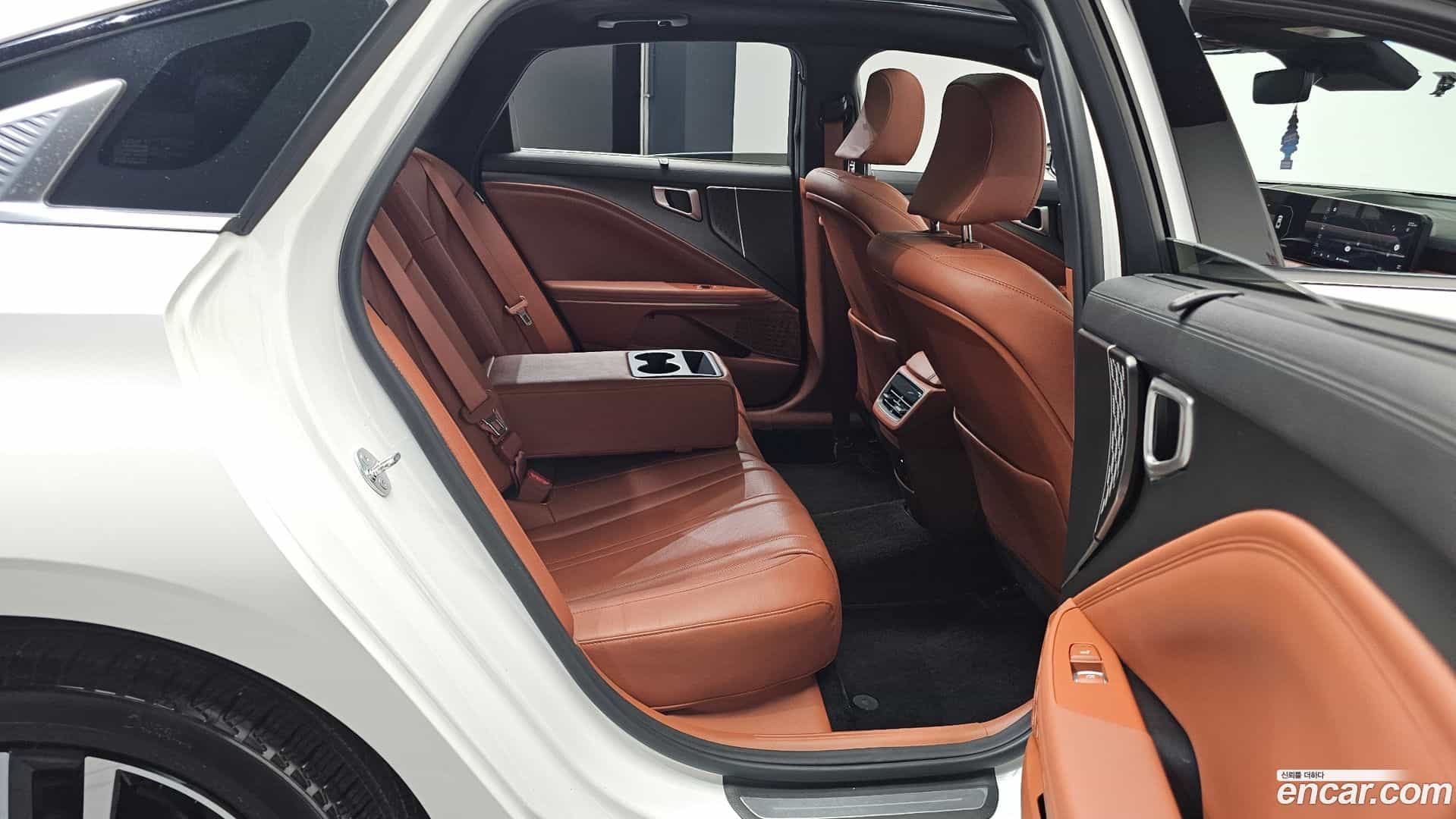 K8 Kia 2024.8-OPTION-016