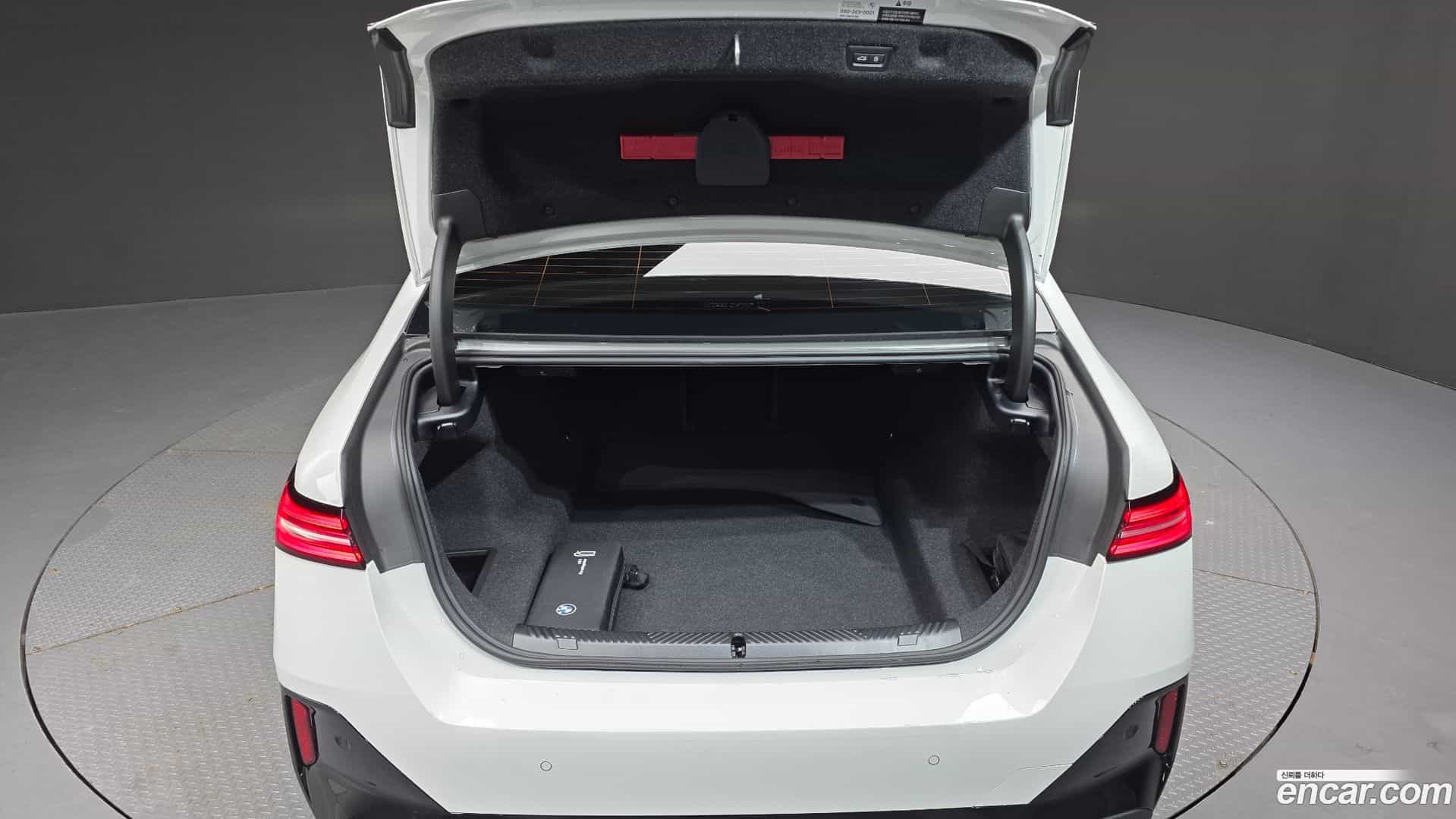 5-Series BMW 2025.0-OPTION-024