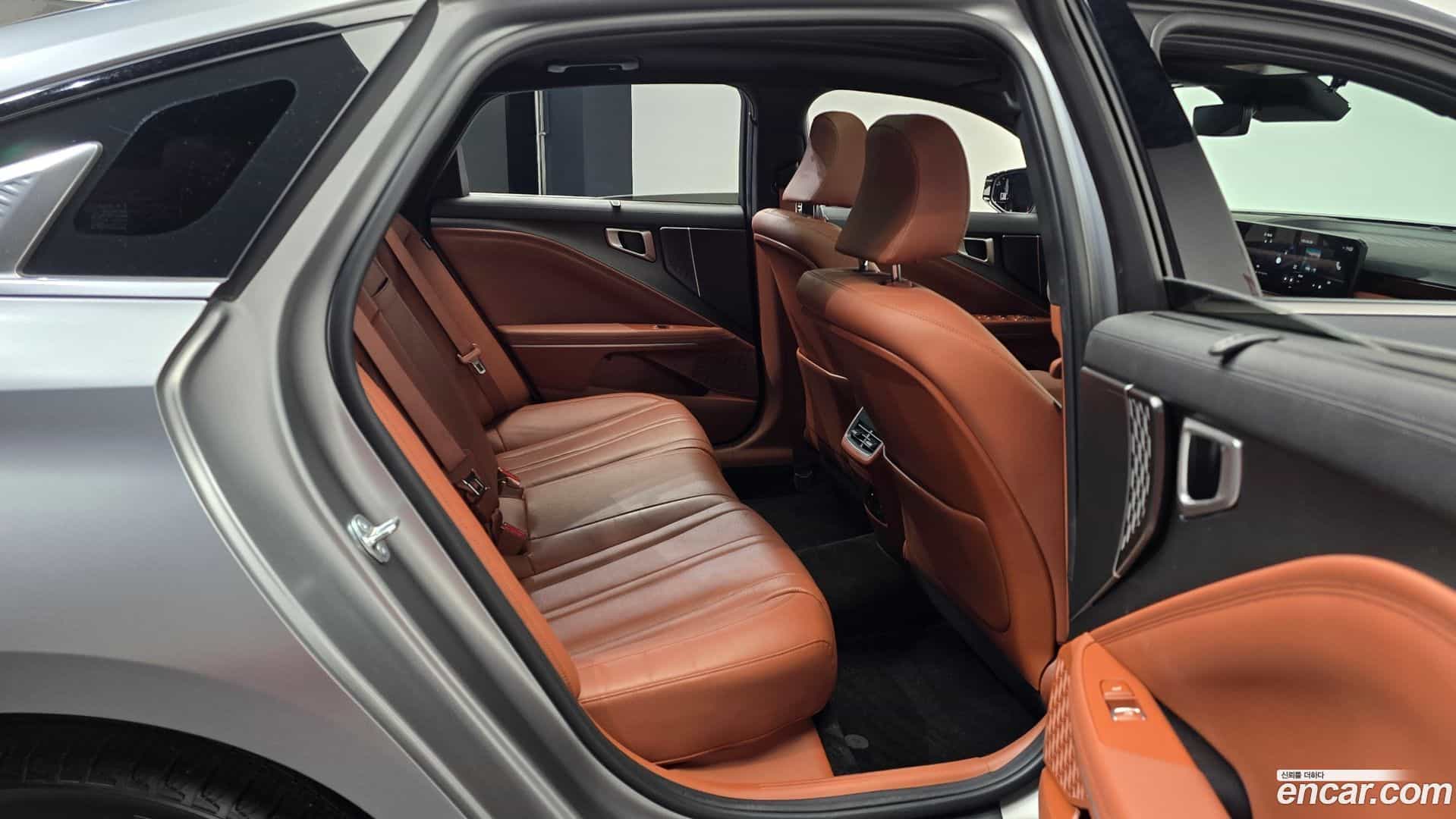 K8 Kia 2024.8-OPTION-016