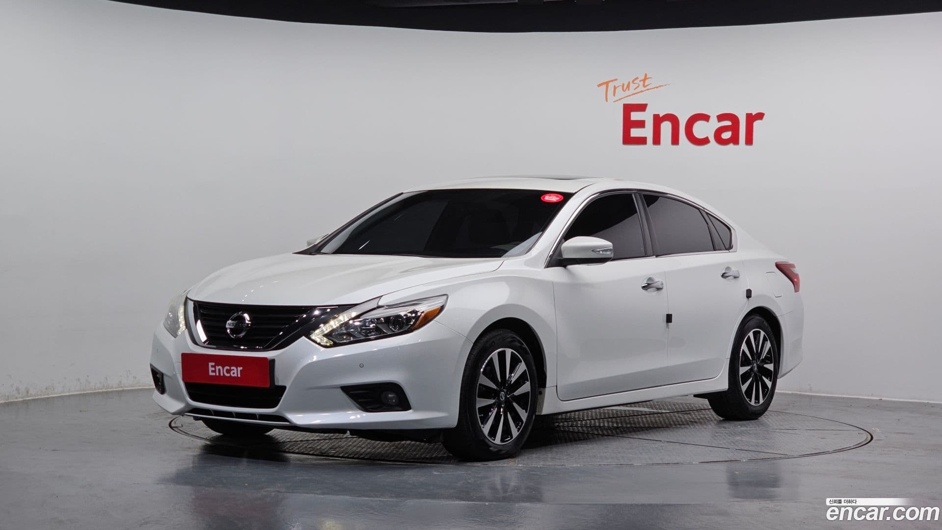 Main__Slider__Photo:Altima Nissan 2018.8-0