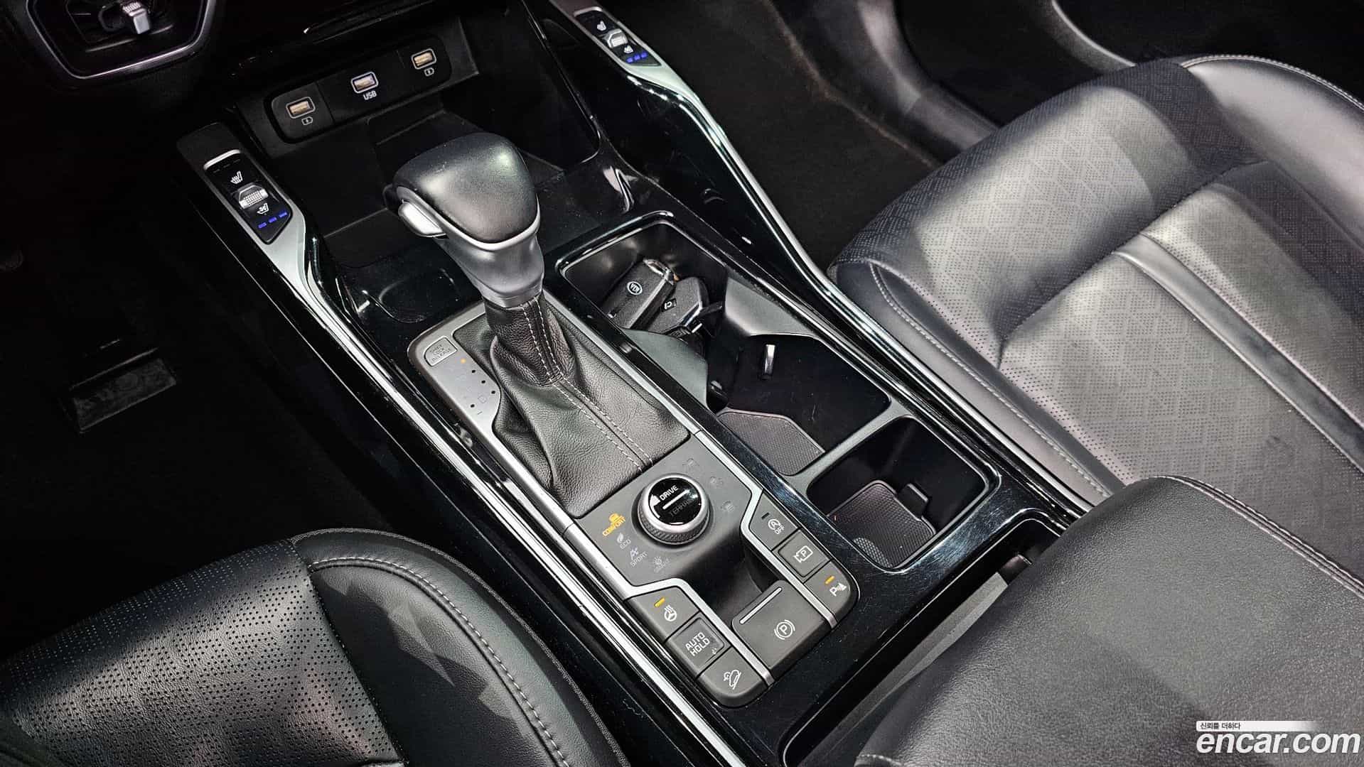 Sorento Kia 2021.6-INNER-009