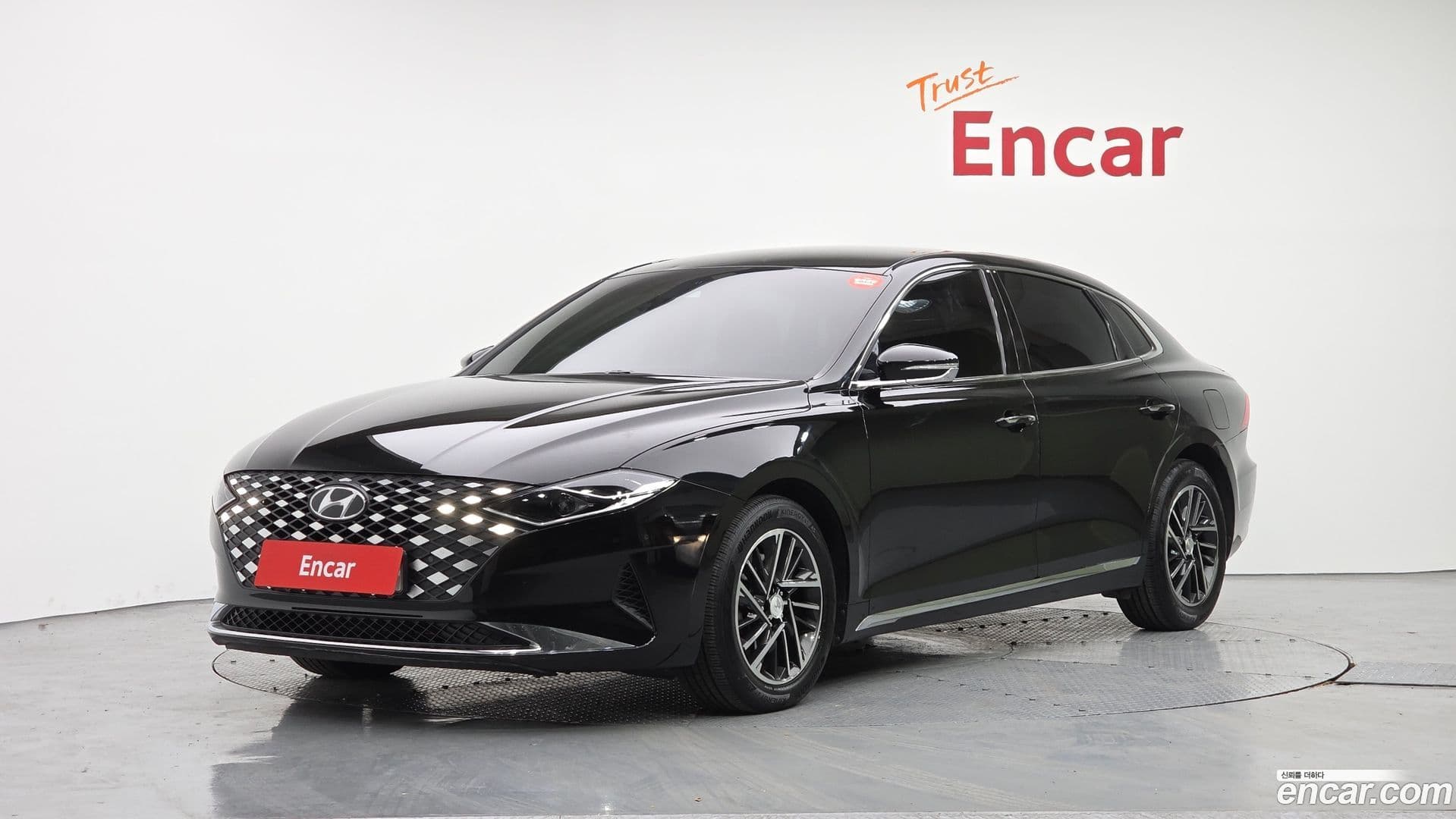 Main__Slider__Photo:Grandeur Hyundai 2021.5-0