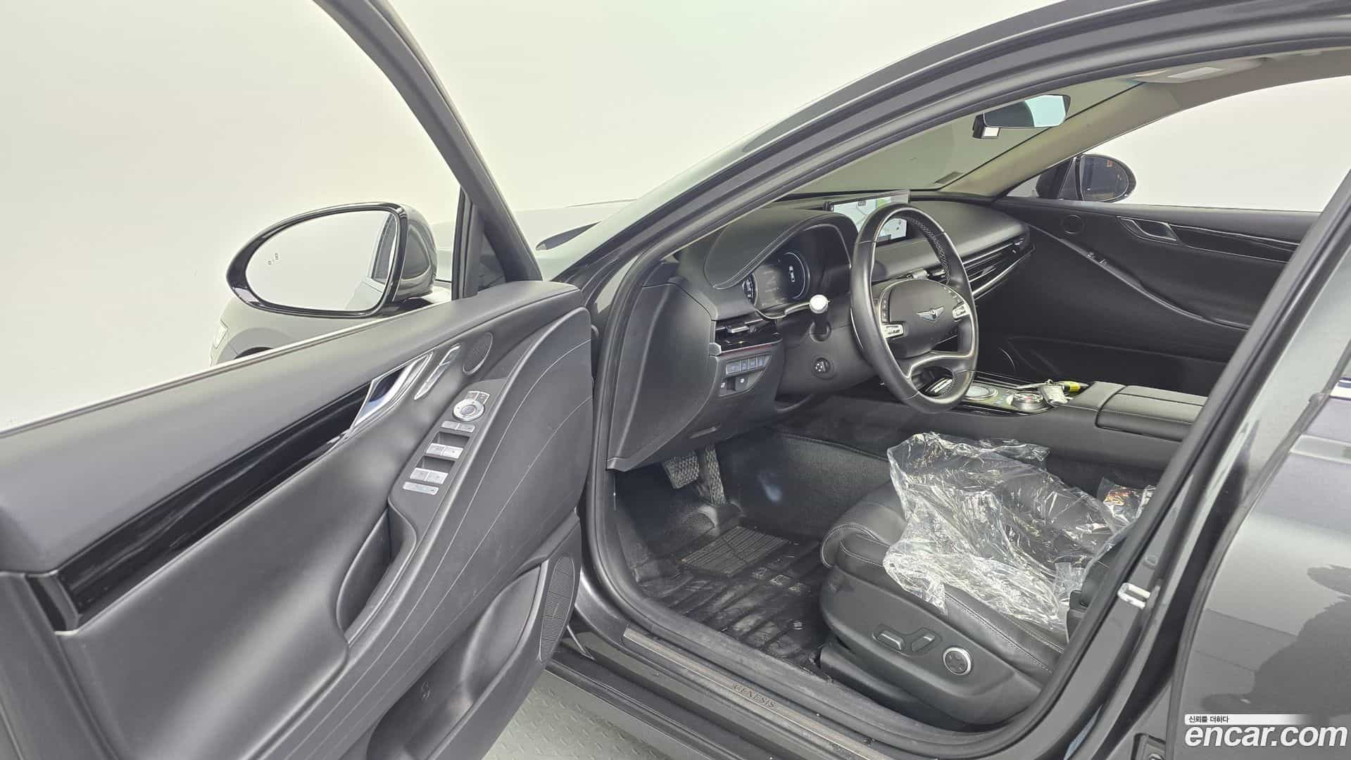 G80 Genesis 2021.0-INNER-010