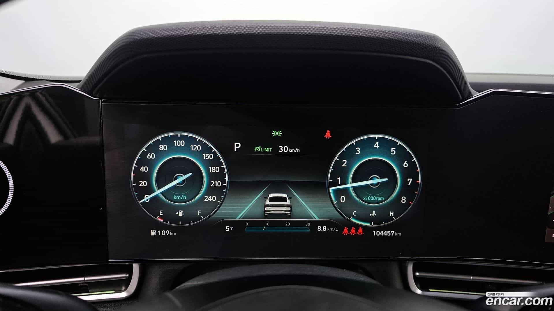 AVANTE Hyundai 2021.2-INNER-008