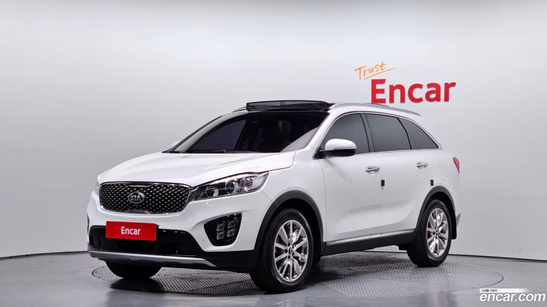 Main__Slider__Photo:Sorento Kia 2016.4-0