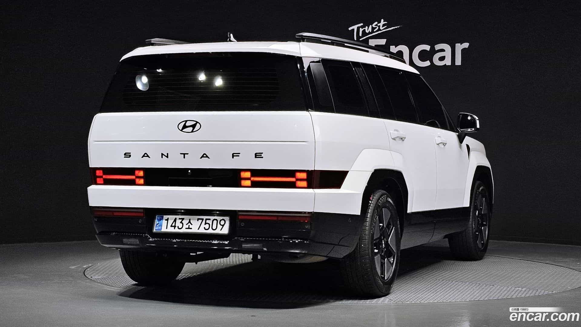 Santafe Hyundai 2023.10-OUTER-002
