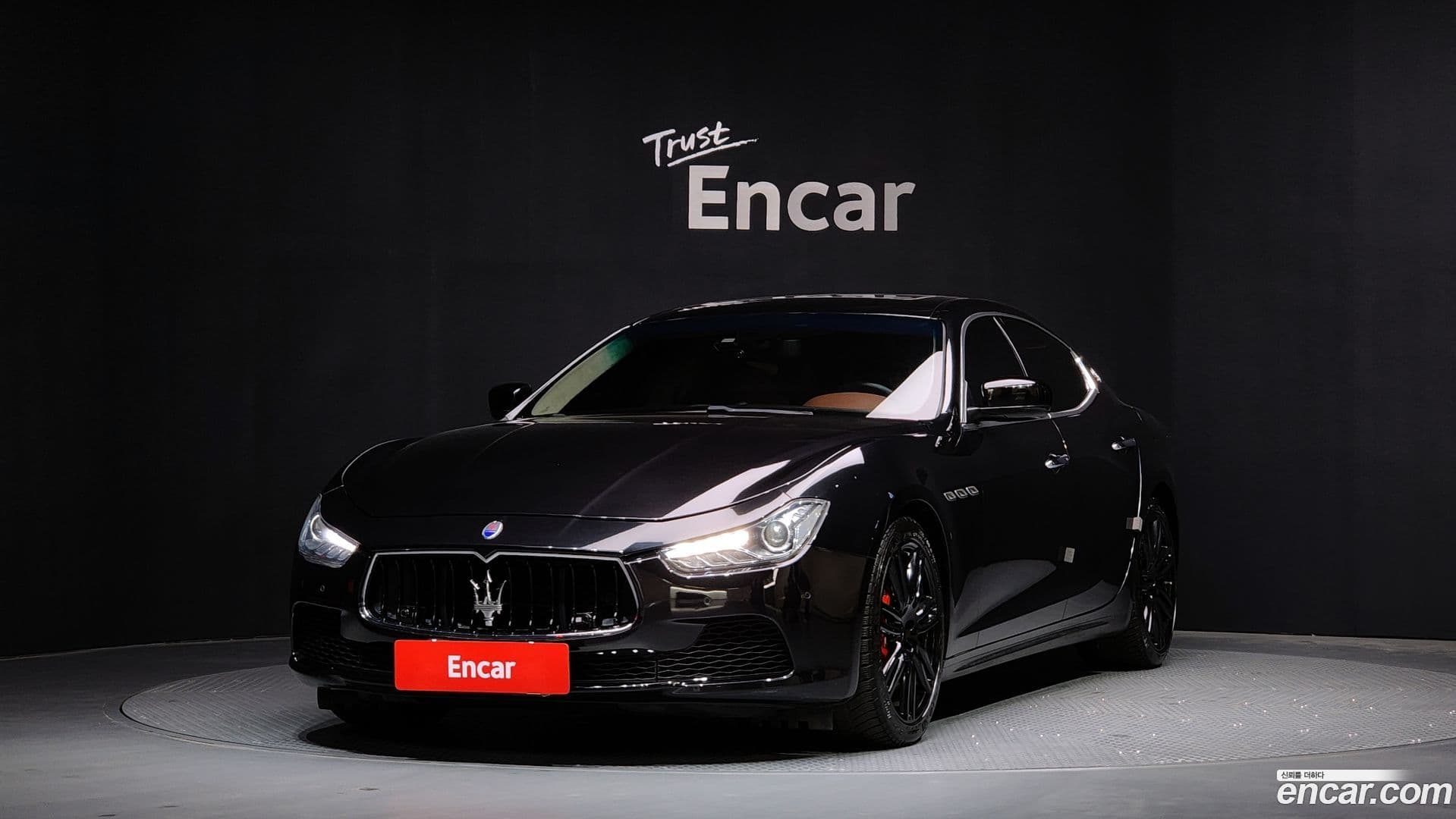 Main__Slider__Photo:Ghibli Maserati 2014.3-0