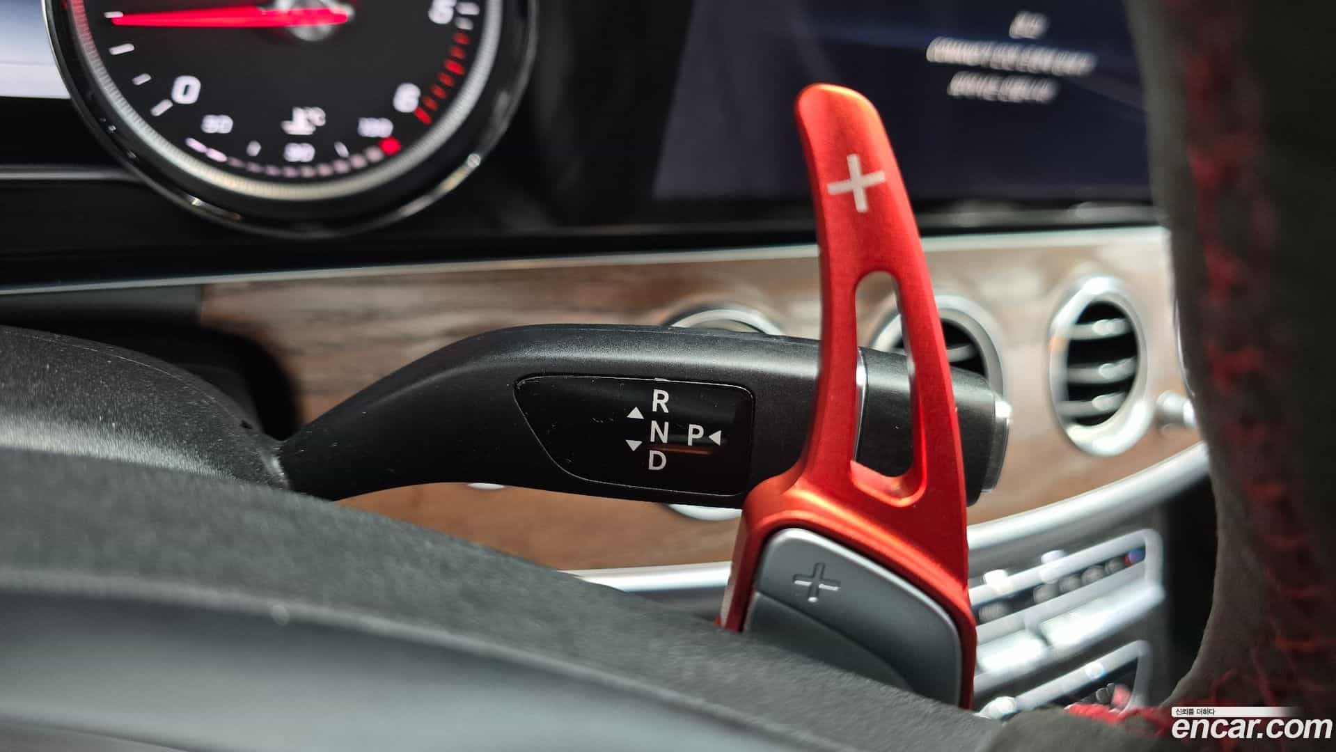 E-Class Mercedes-Benz 2016.10-INNER-009