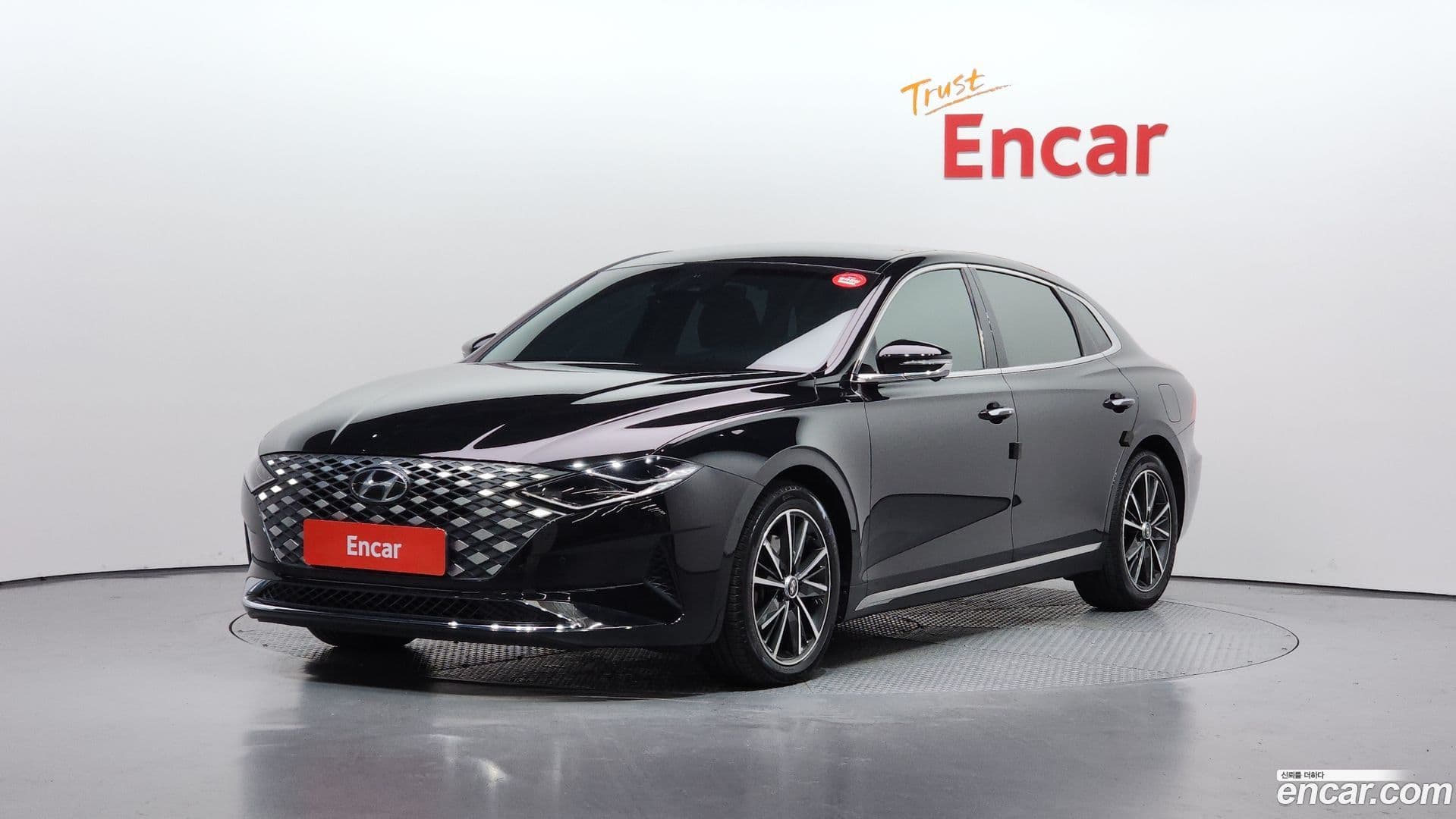 Main__Slider__Photo:Grandeur Hyundai 2022.0-0
