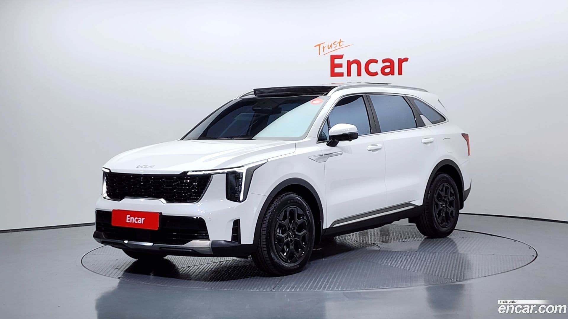 Main__Slider__Photo:Sorento Kia 2023.10-0