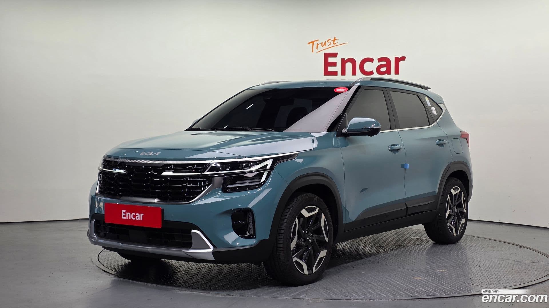 Main__Slider__Photo:Seltos Kia 2025.8-0