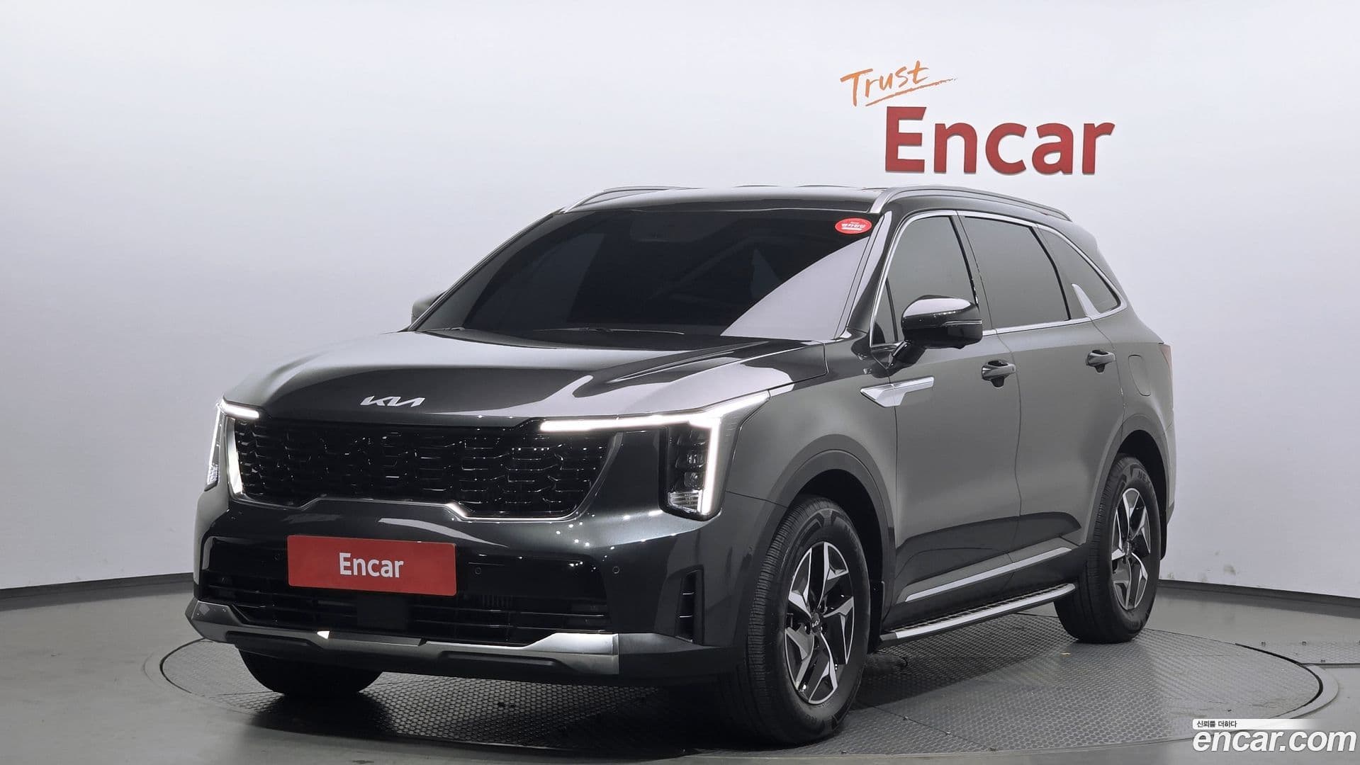 Main__Slider__Photo:Sorento Kia 2025.5-0