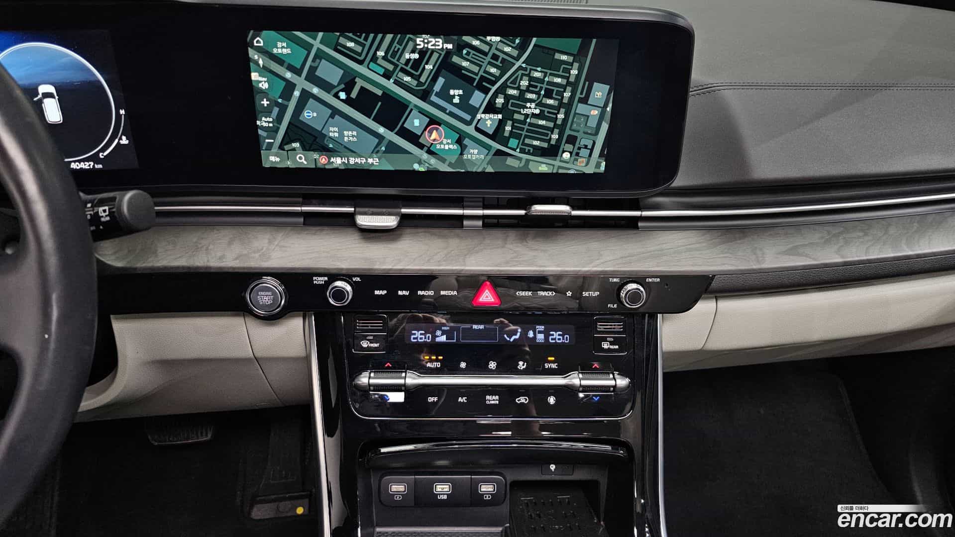 Canival Kia 2023.6-OPTION-018