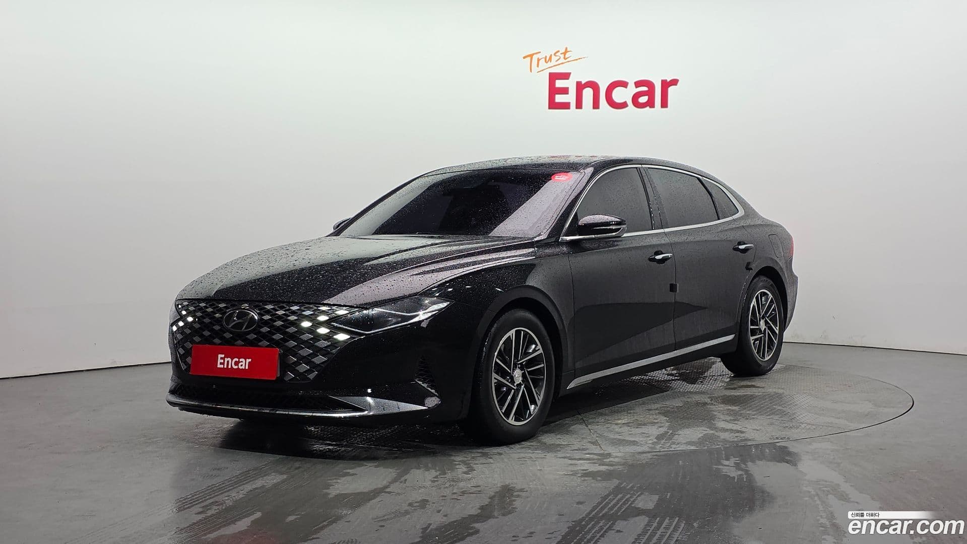 Main__Slider__Photo:Grandeur Hyundai 2019.11-0