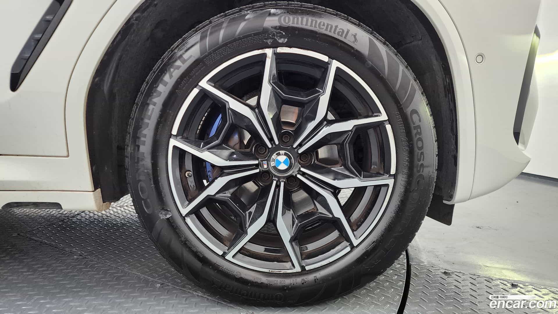 X4 BMW 2022.10-OUTER-005