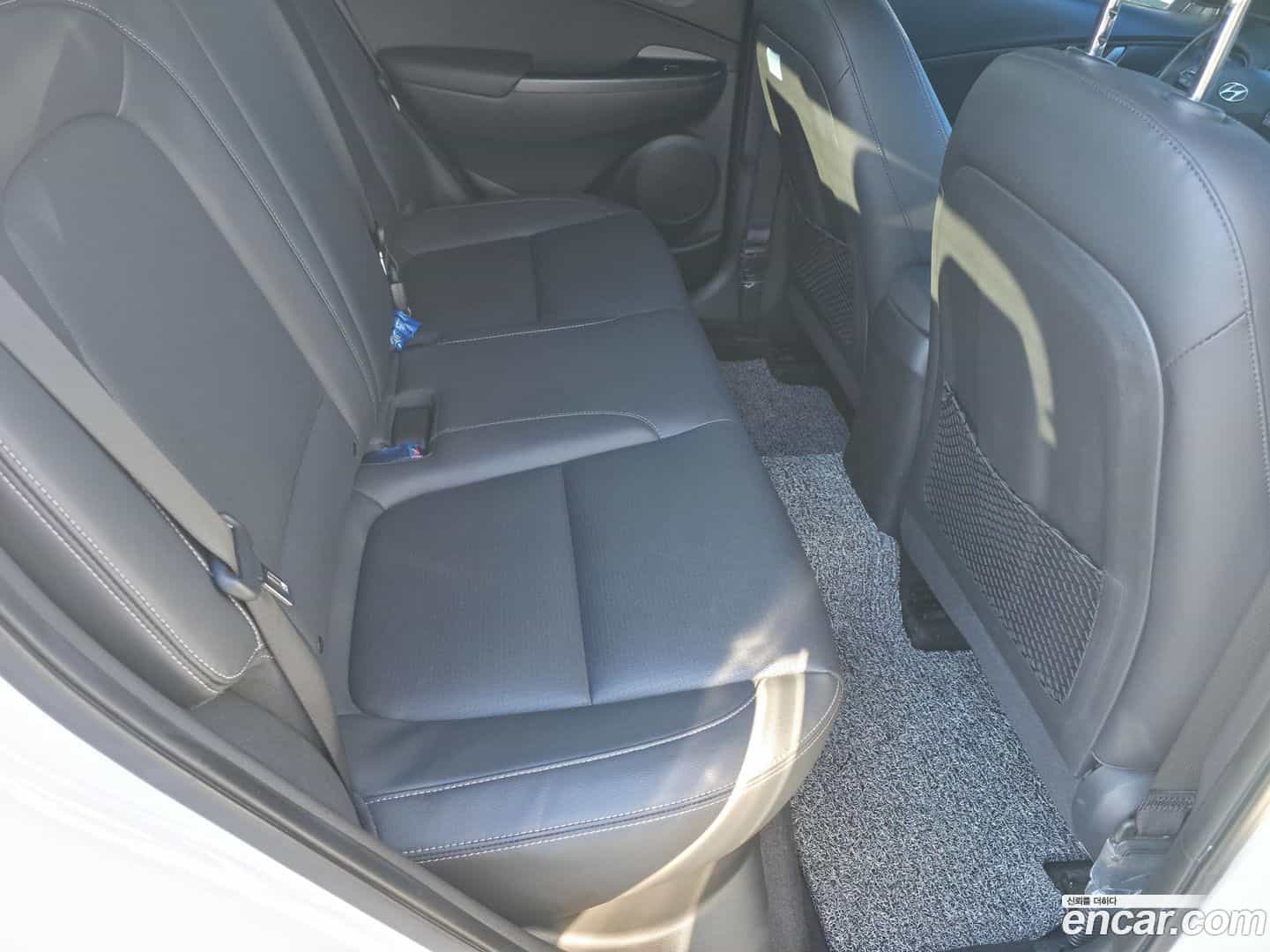 Kona Hyundai 2017.8-OPTION-020