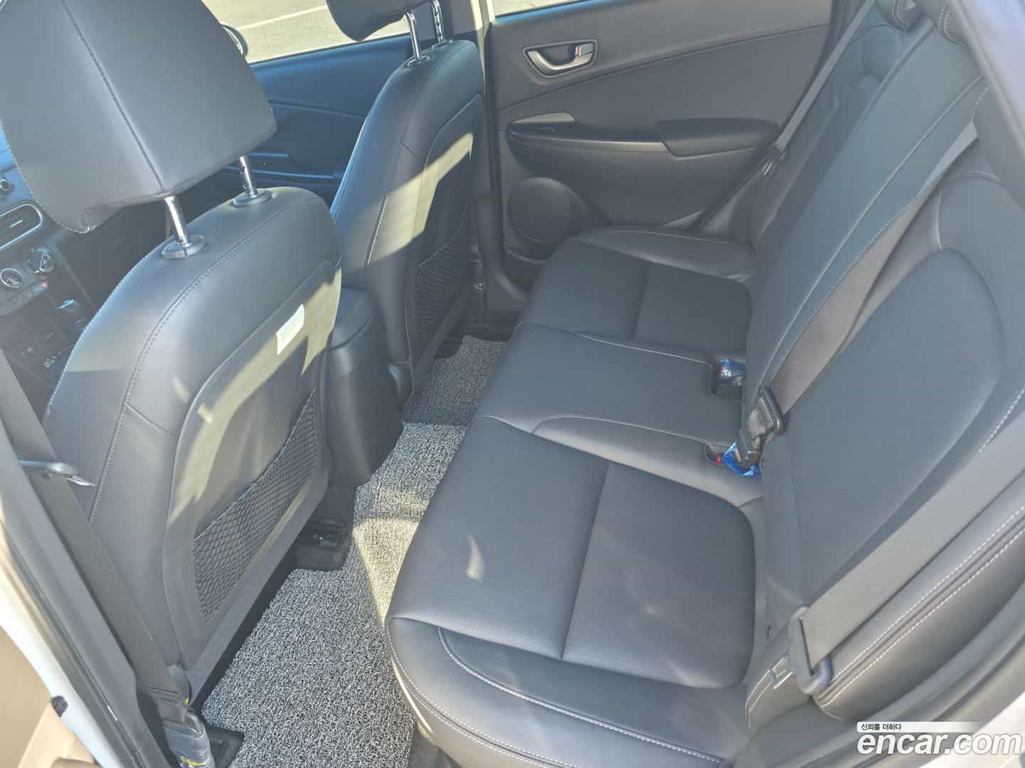 Kona Hyundai 2017.8-OPTION-021