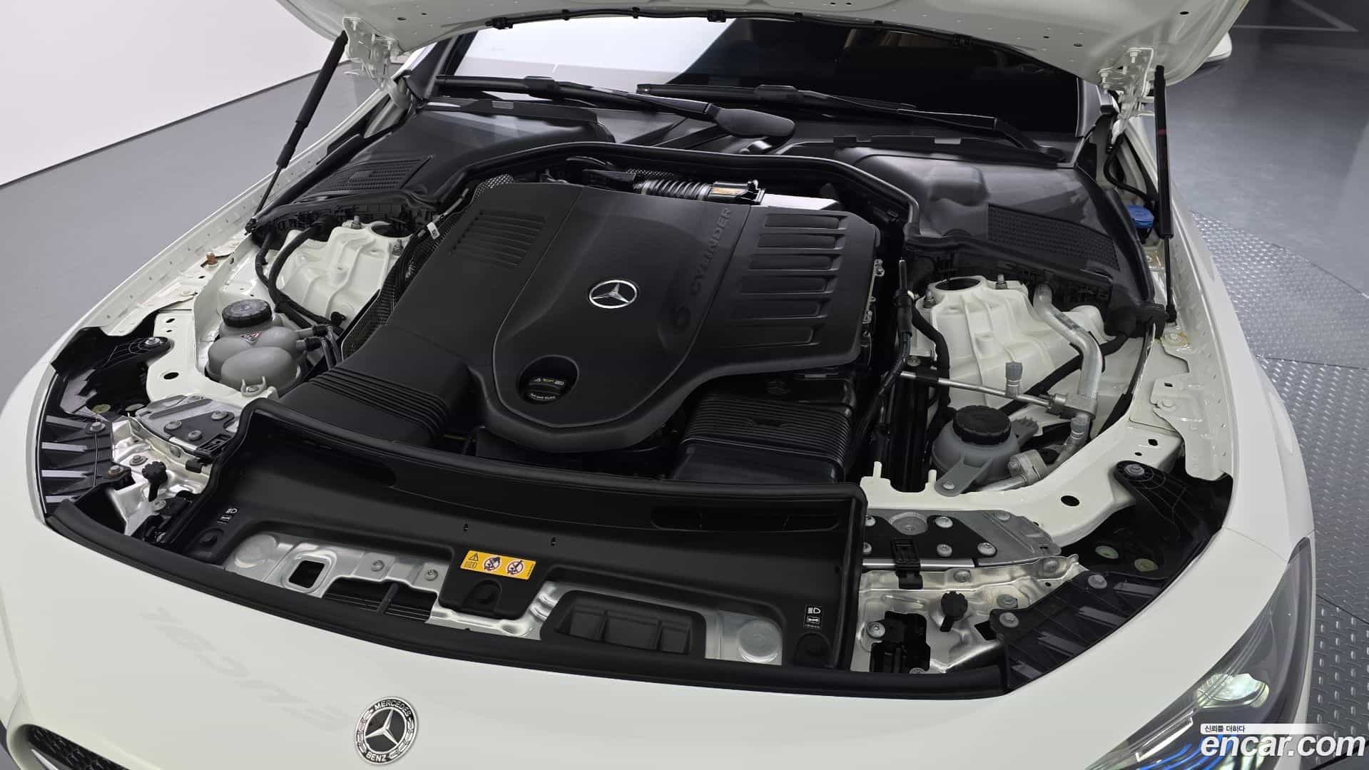 CLE-Class Mercedes-Benz 2024.10-INNER-006