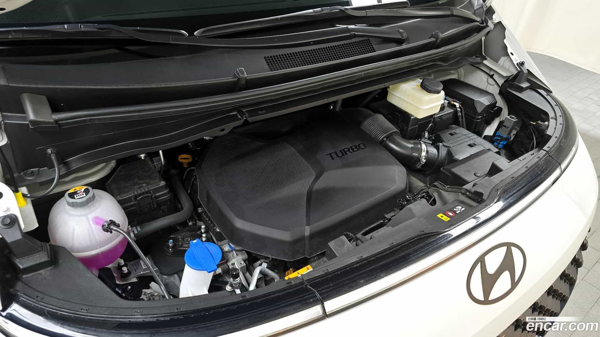 Staria Hyundai 2025.0-INNER-006