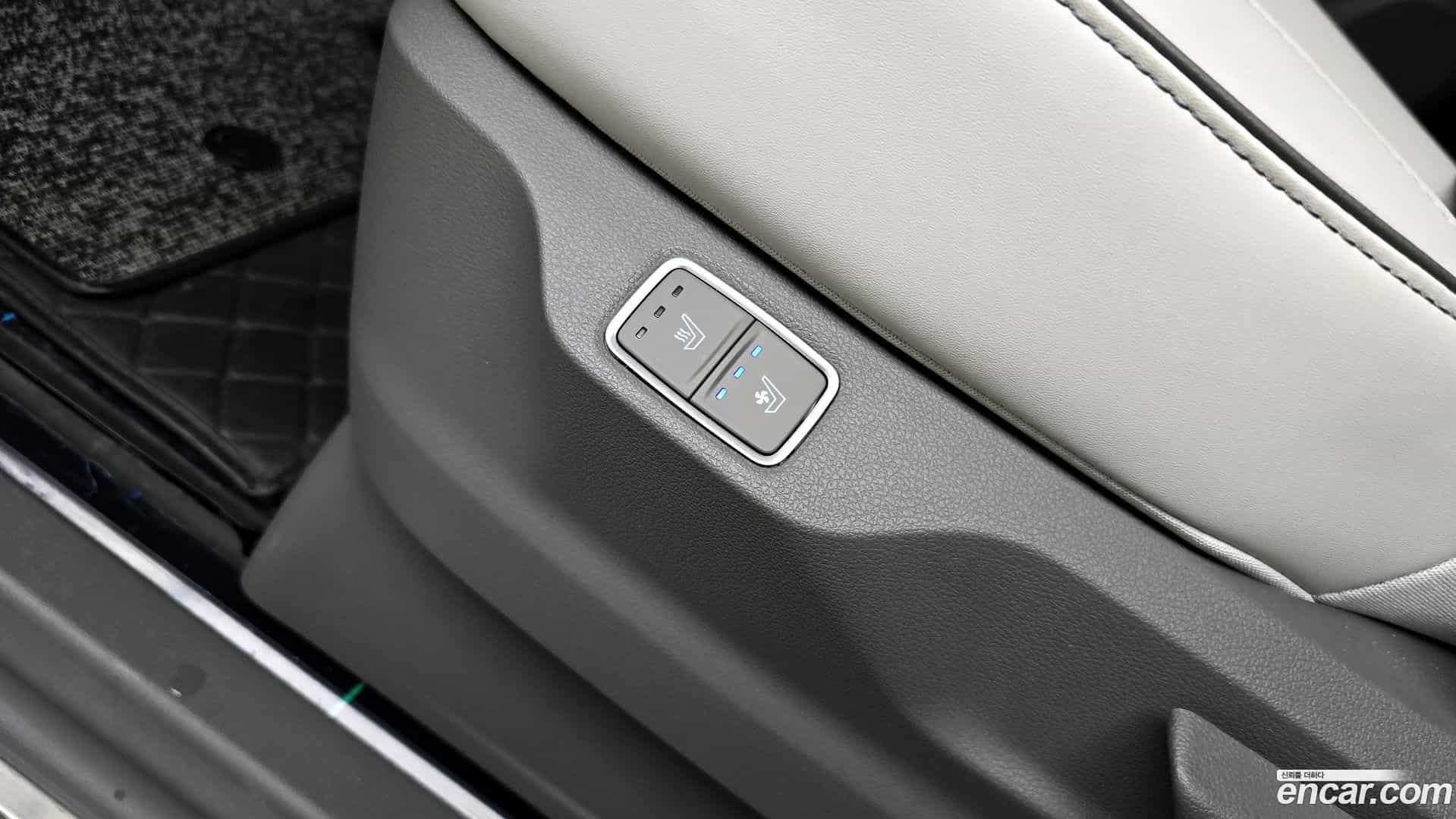 Staria Hyundai 2025.0-OPTION-022