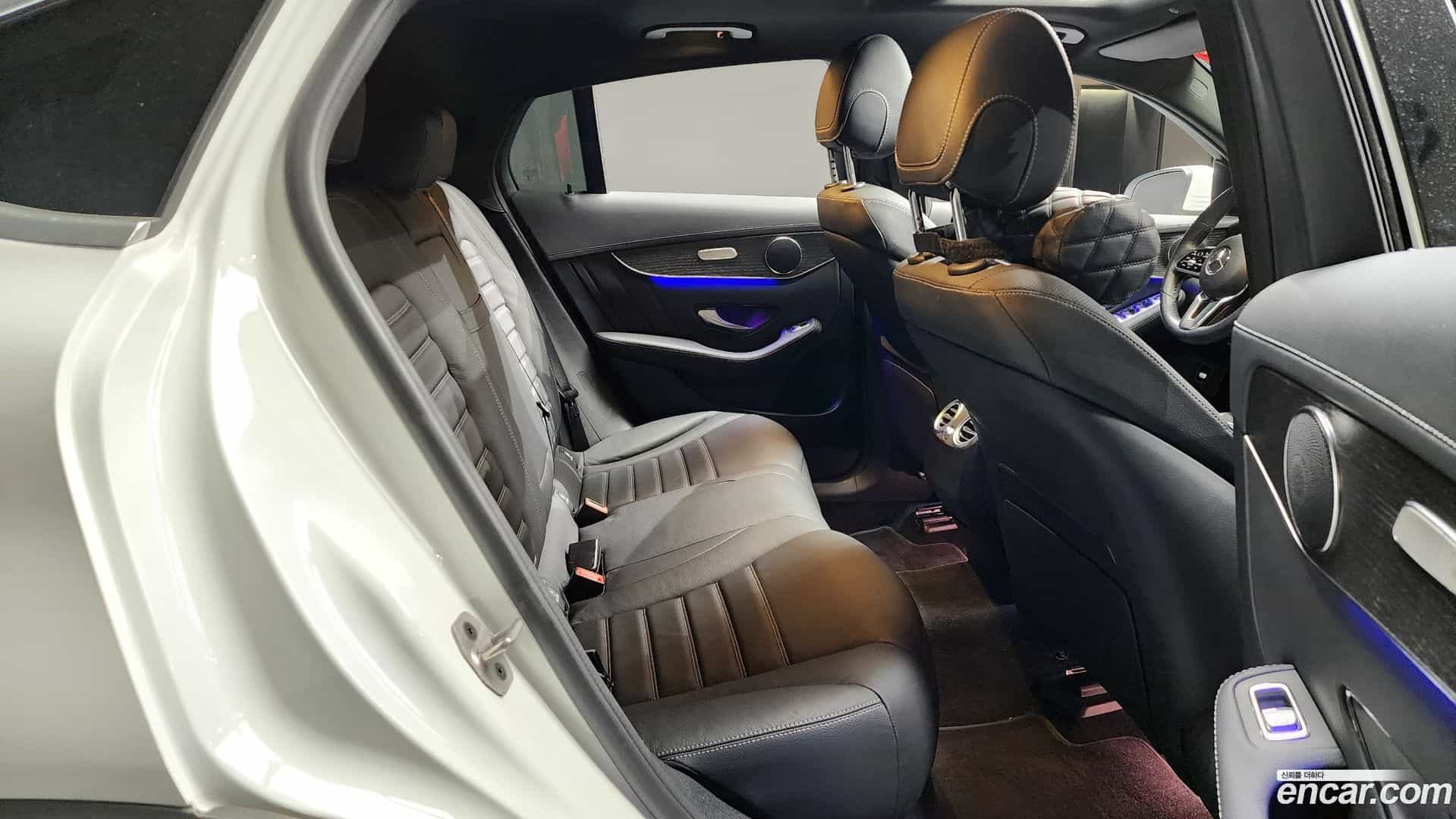 GLC-Class Mercedes-Benz 2023.3-OPTION-016