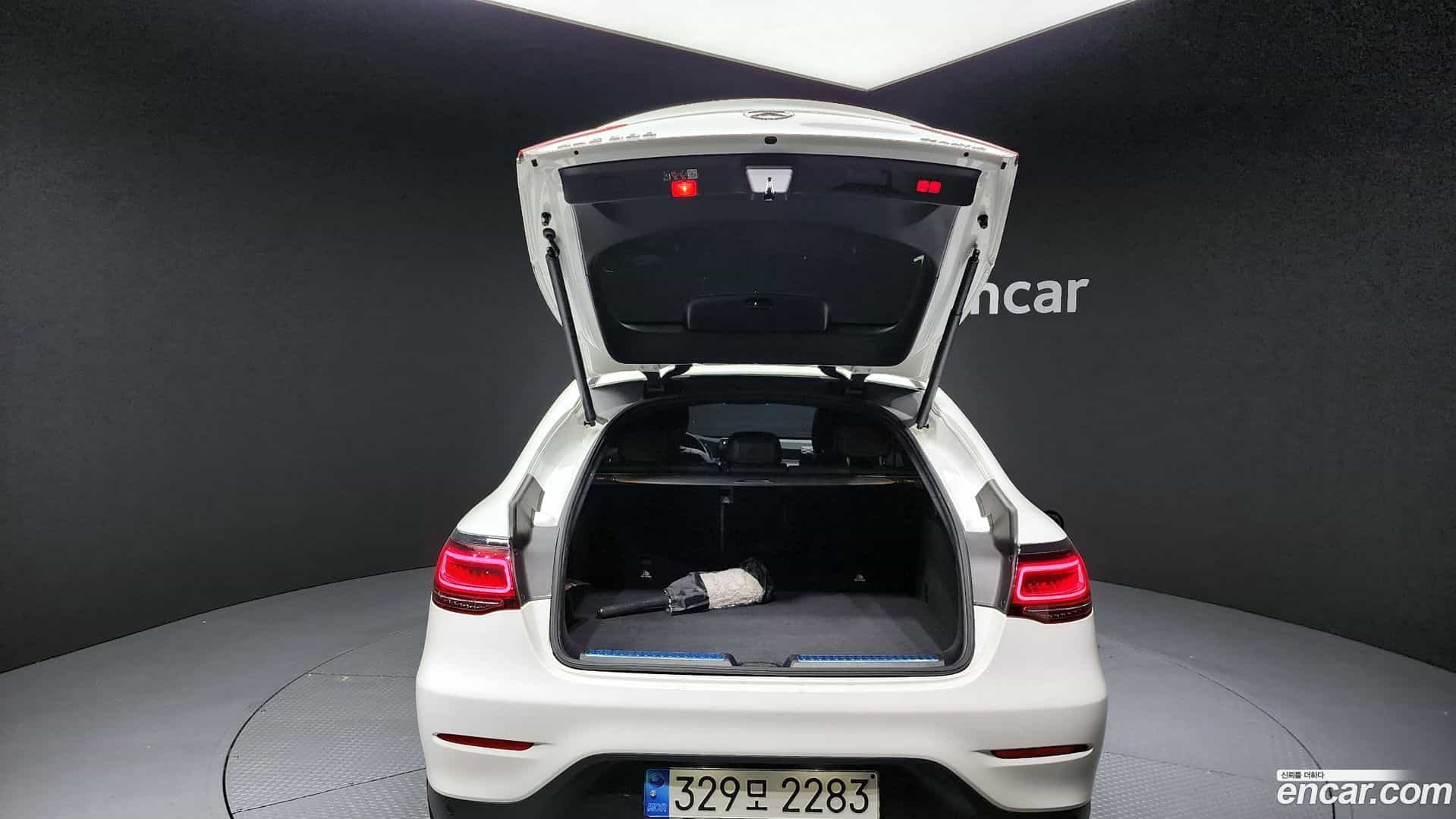 GLC-Class Mercedes-Benz 2023.3-OPTION-024