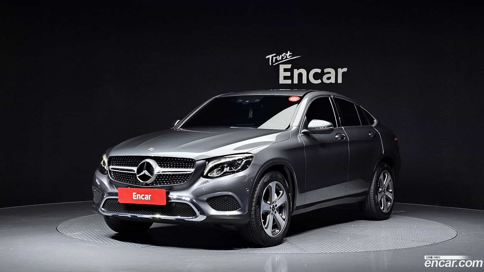 GLC-Class Mercedes-Benz 2019.9-OUTER-001
