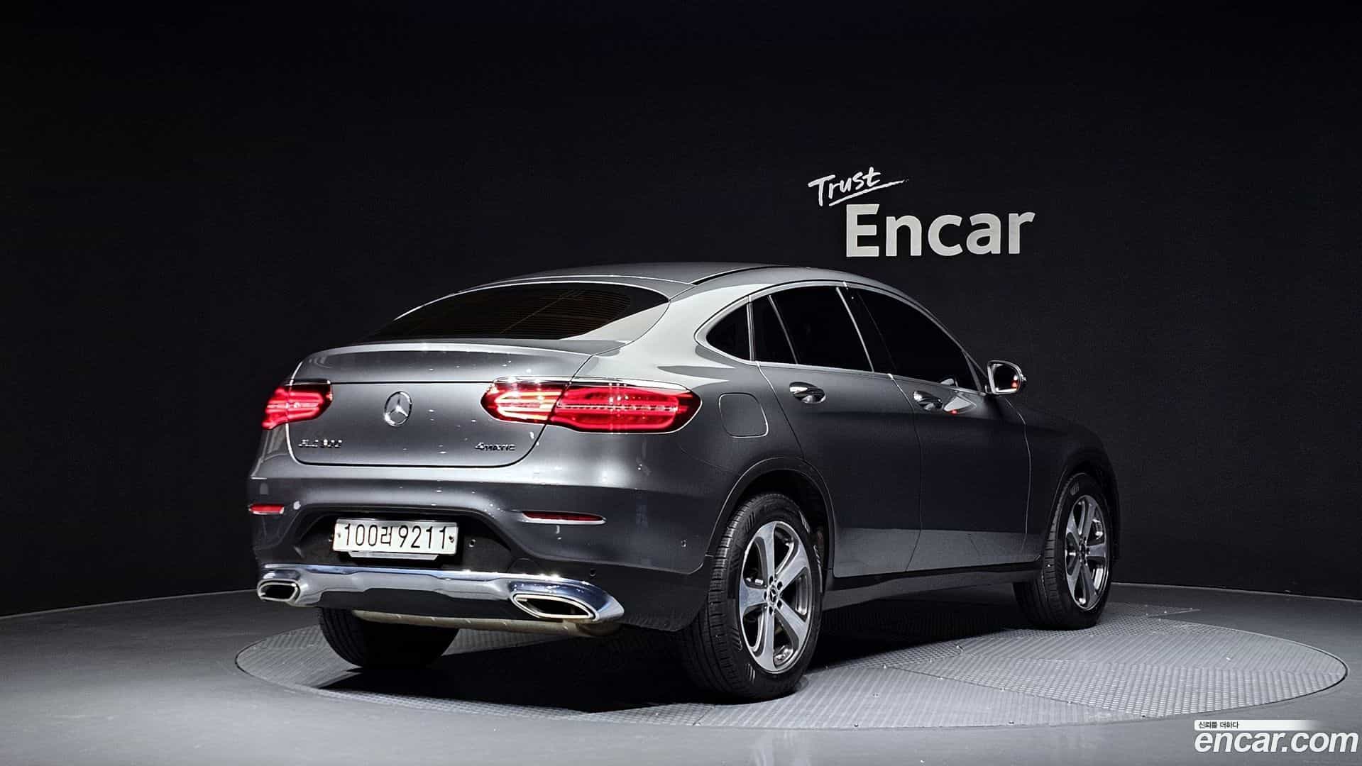 GLC-Class Mercedes-Benz 2019.9-OUTER-002