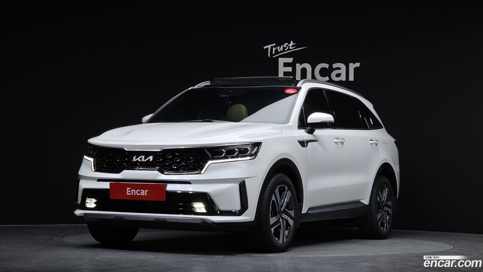 Main__Slider__Photo:Sorento Kia 2022.11-0