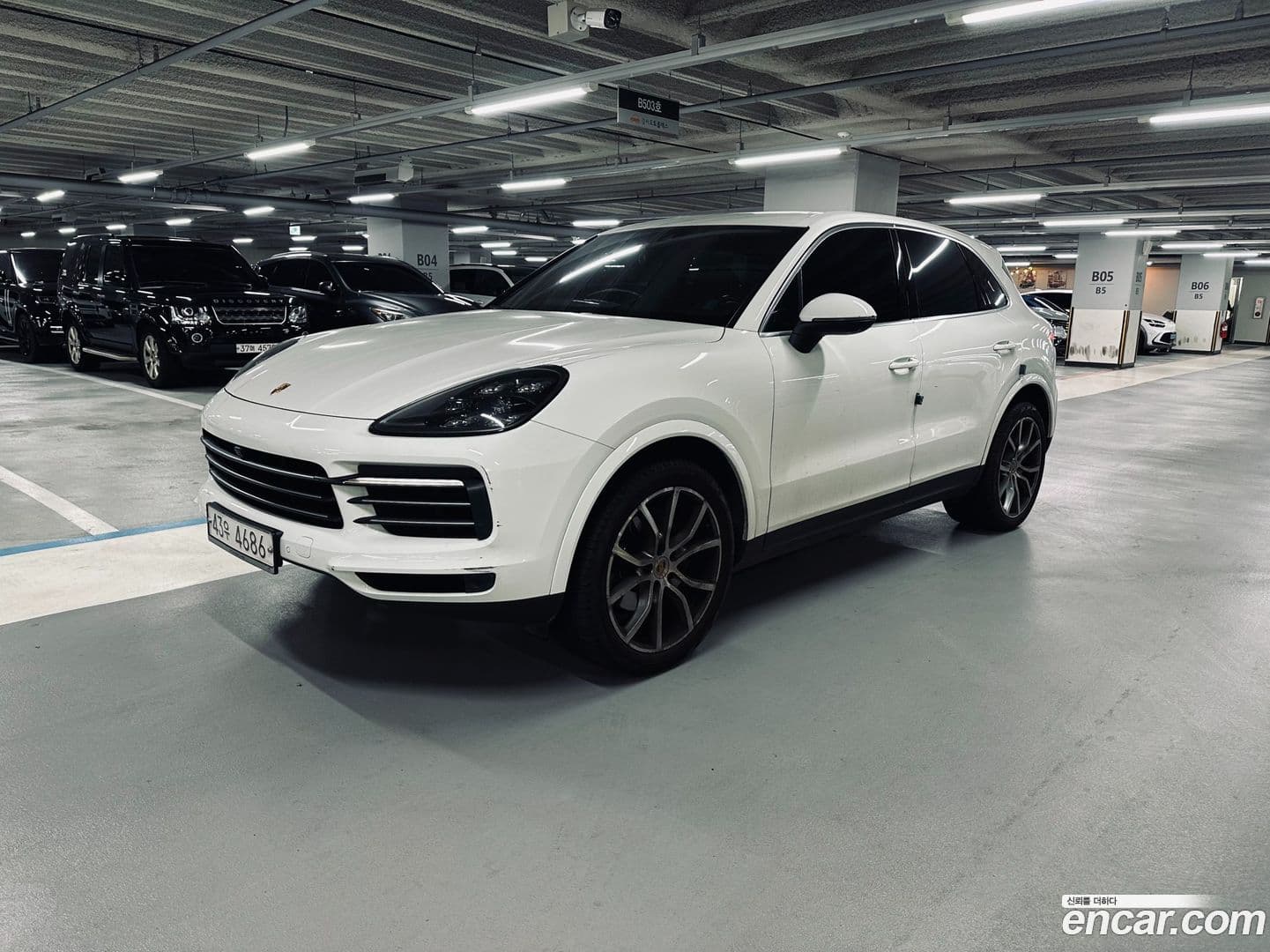 Main__Slider__Photo:Cayenne Porsche 2019.1-0