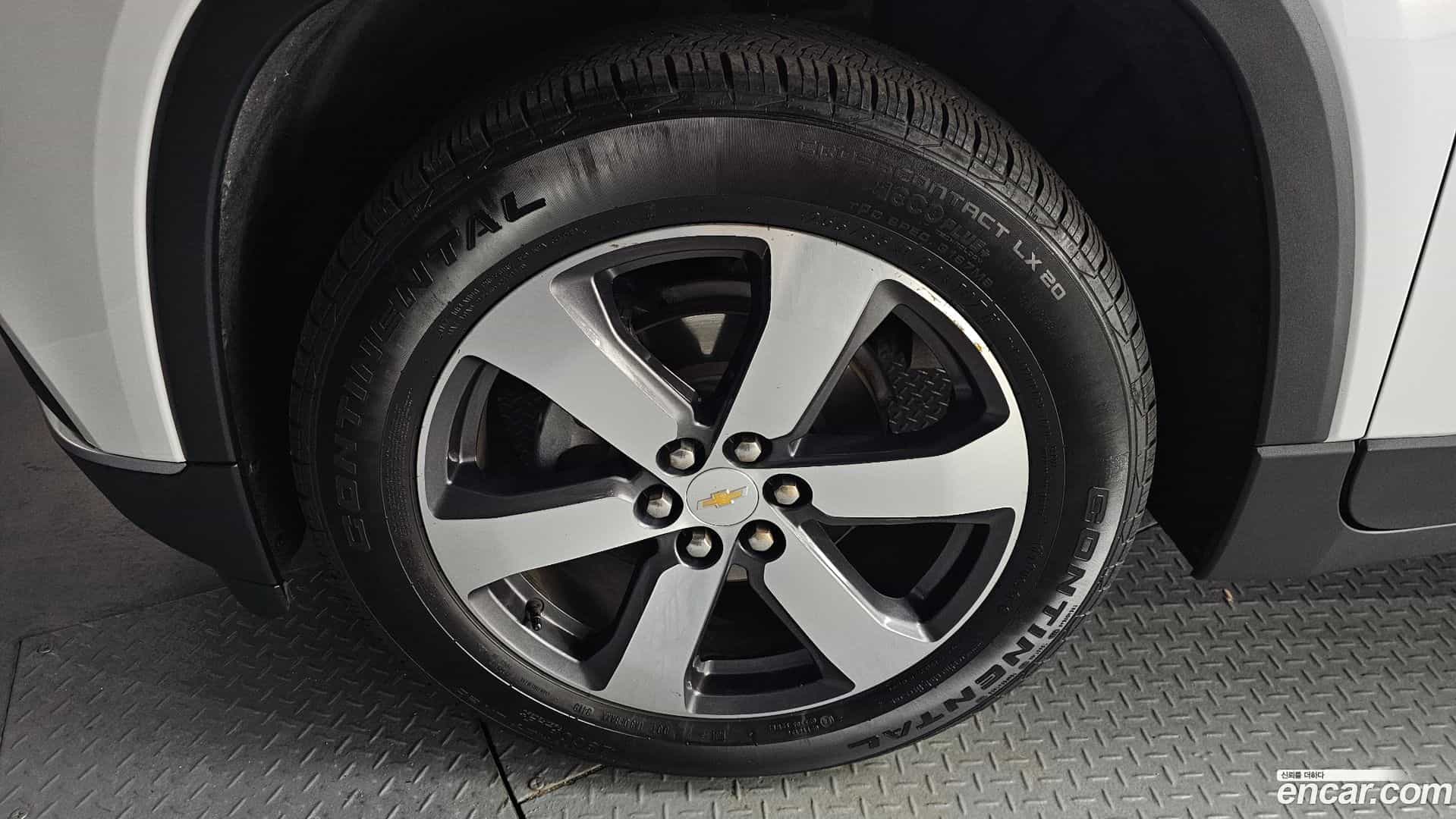 Traverse Chevrolet 2020.4-OUTER-005