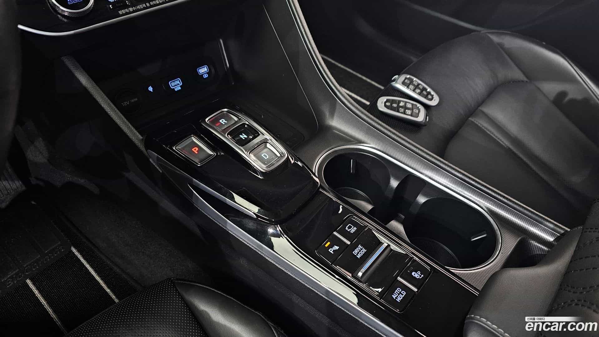 Sonata Hyundai 2019.4-INNER-009