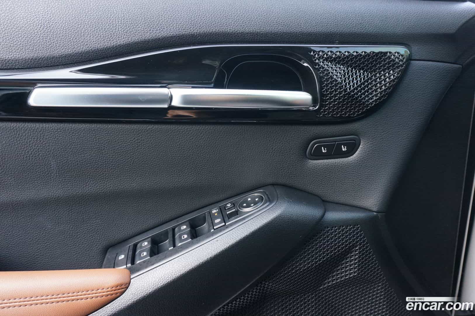 Seltos Kia 2023.1-INNER-007