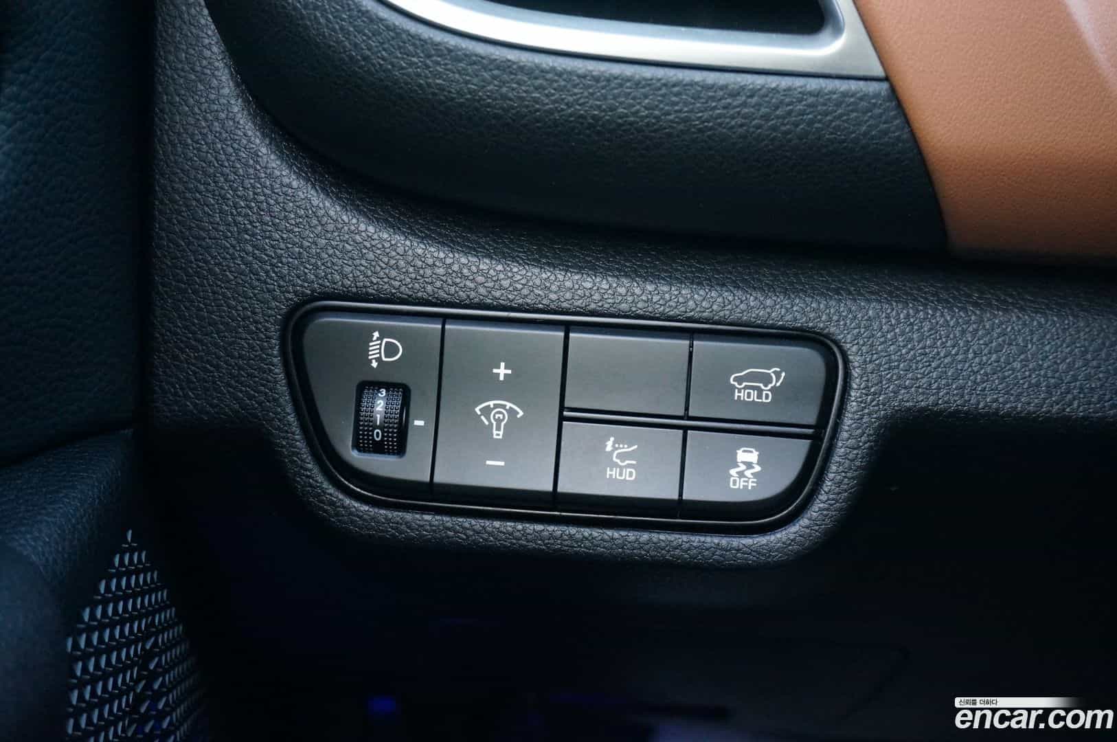 Seltos Kia 2023.1-INNER-008