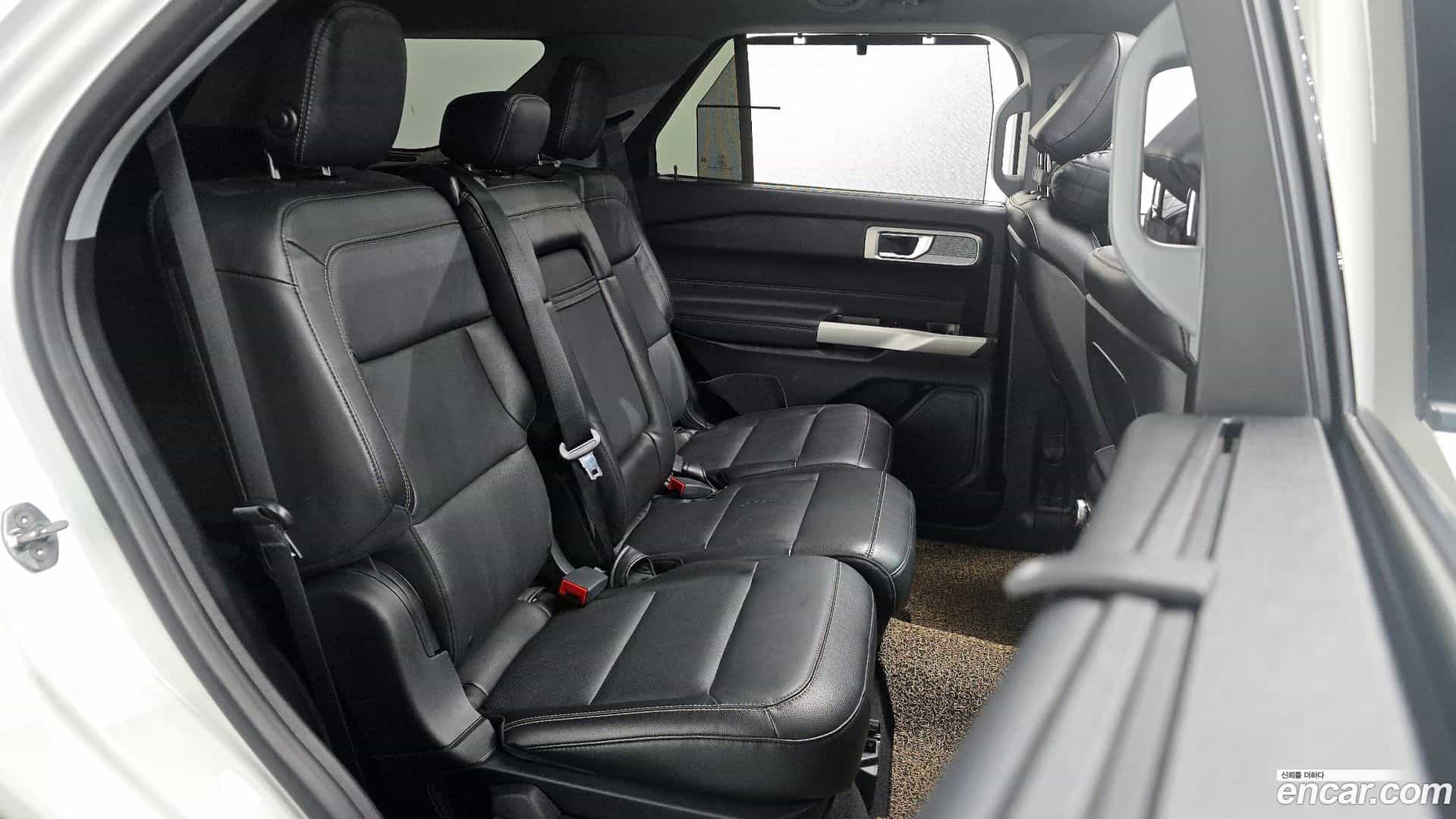 Explorer Ford 2020.11-OPTION-016