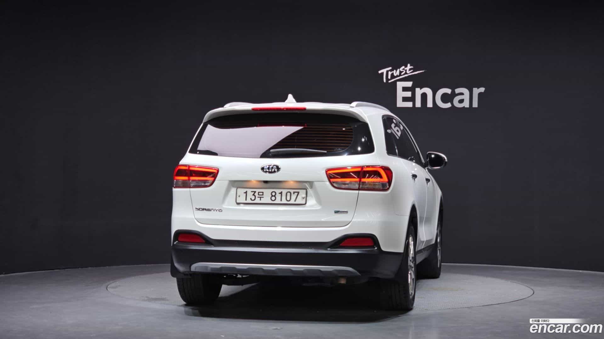 Sorento Kia 2015.0-OUTER-004