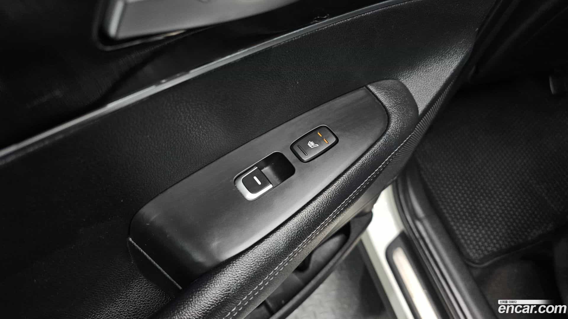 Sorento Kia 2015.0-OPTION-023