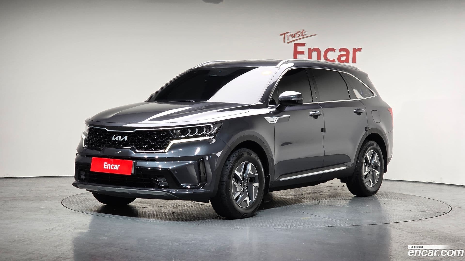 Main__Slider__Photo:Sorento Kia 2022.3-0