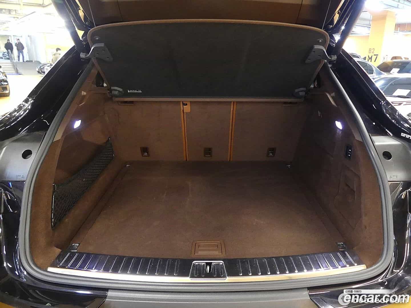 Cayenne Porsche 2021.2-OPTION-024
