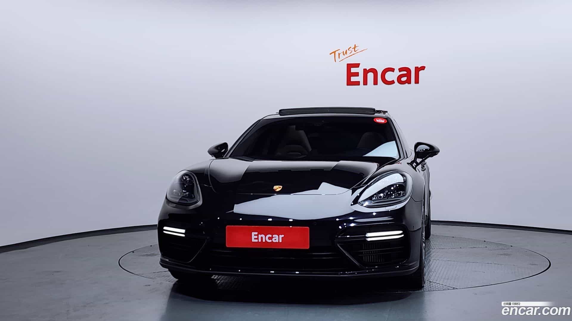 Panamera Porsche 2020.3-OUTER-003