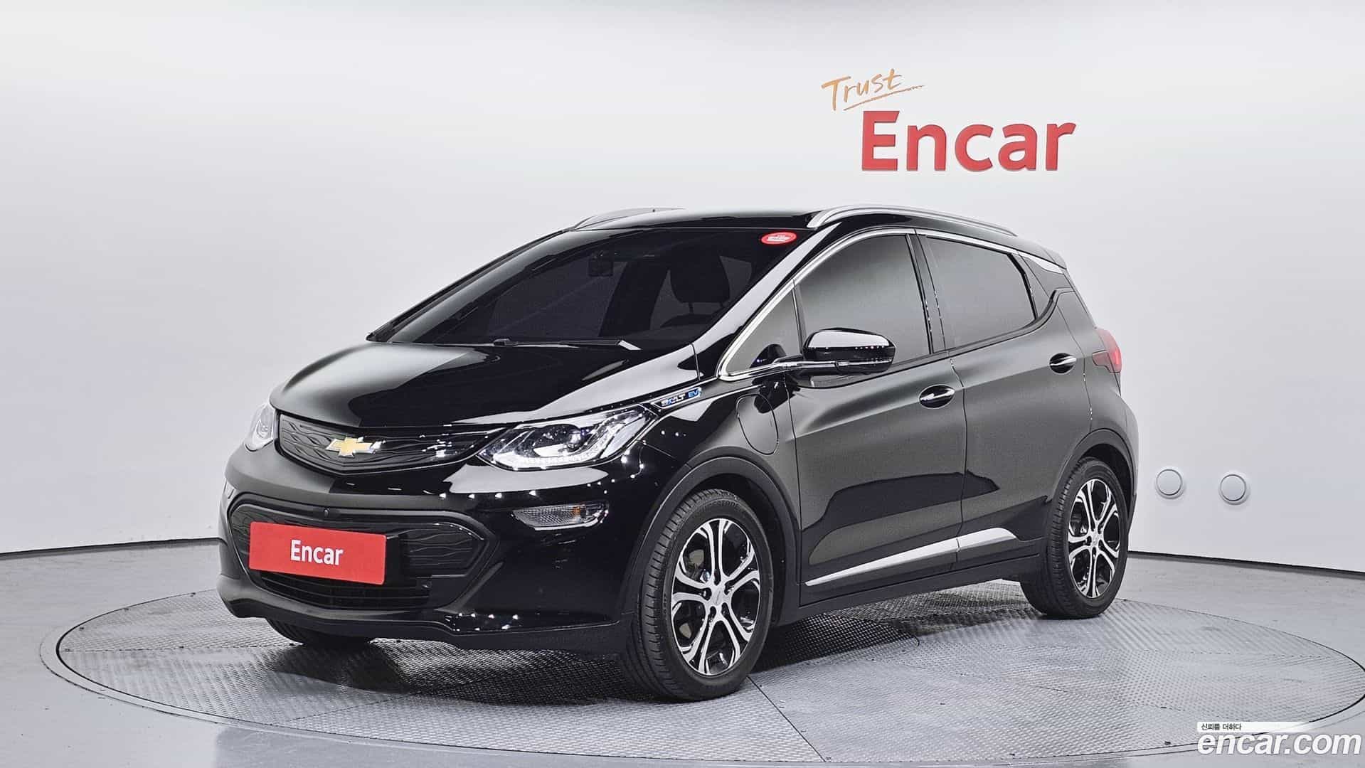 Bolt EV Chevrolet 2021.5-OUTER-001
