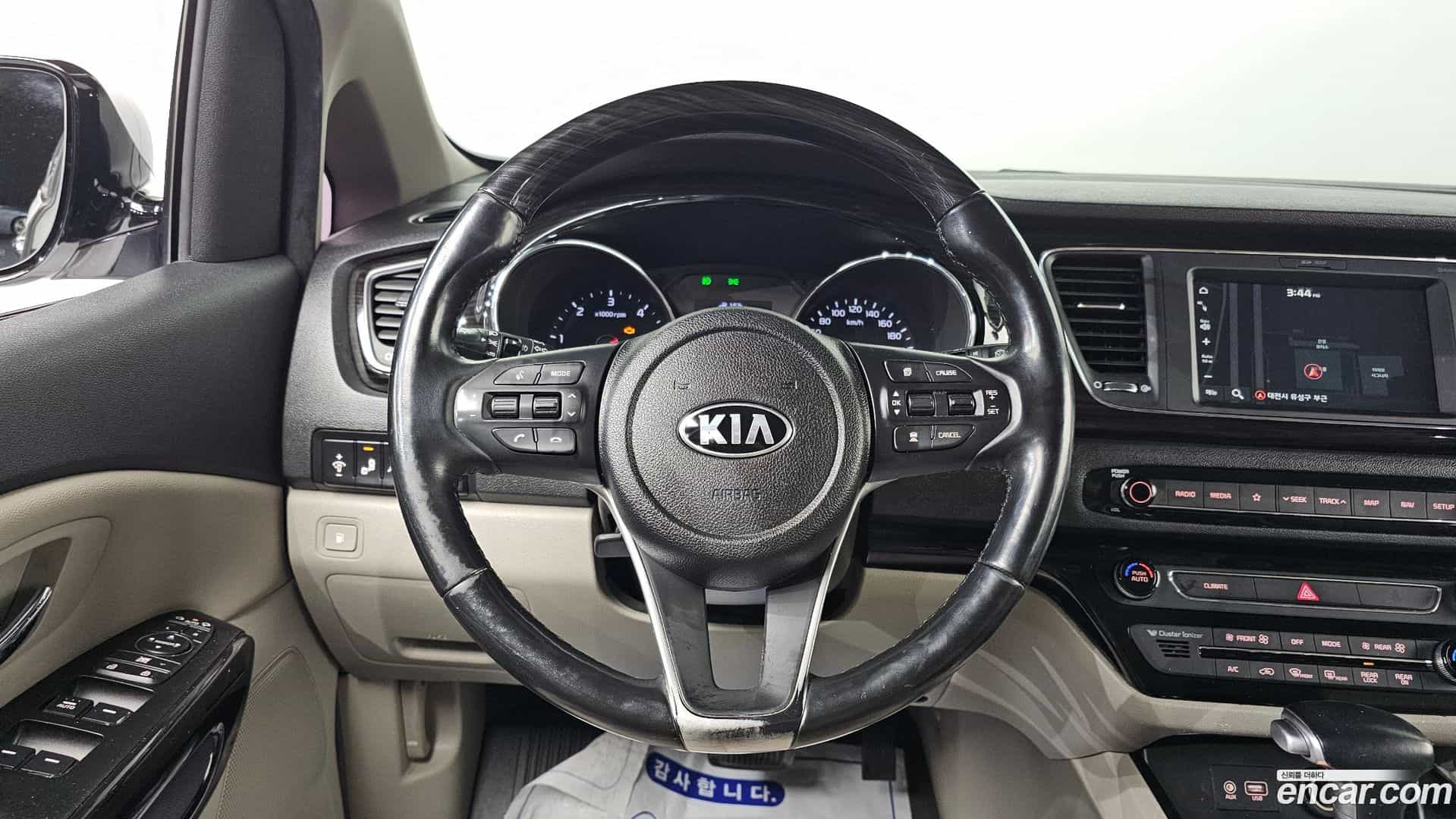 Canival Kia 2019.6-OPTION-019