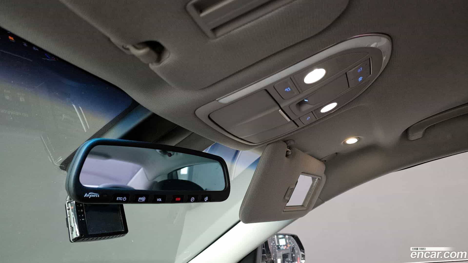 Genesis Hyundai 2016.0-OPTION-021