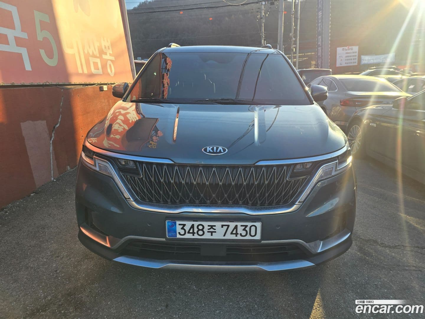 Main__Slider__Photo:Canival Kia 2020.10-0