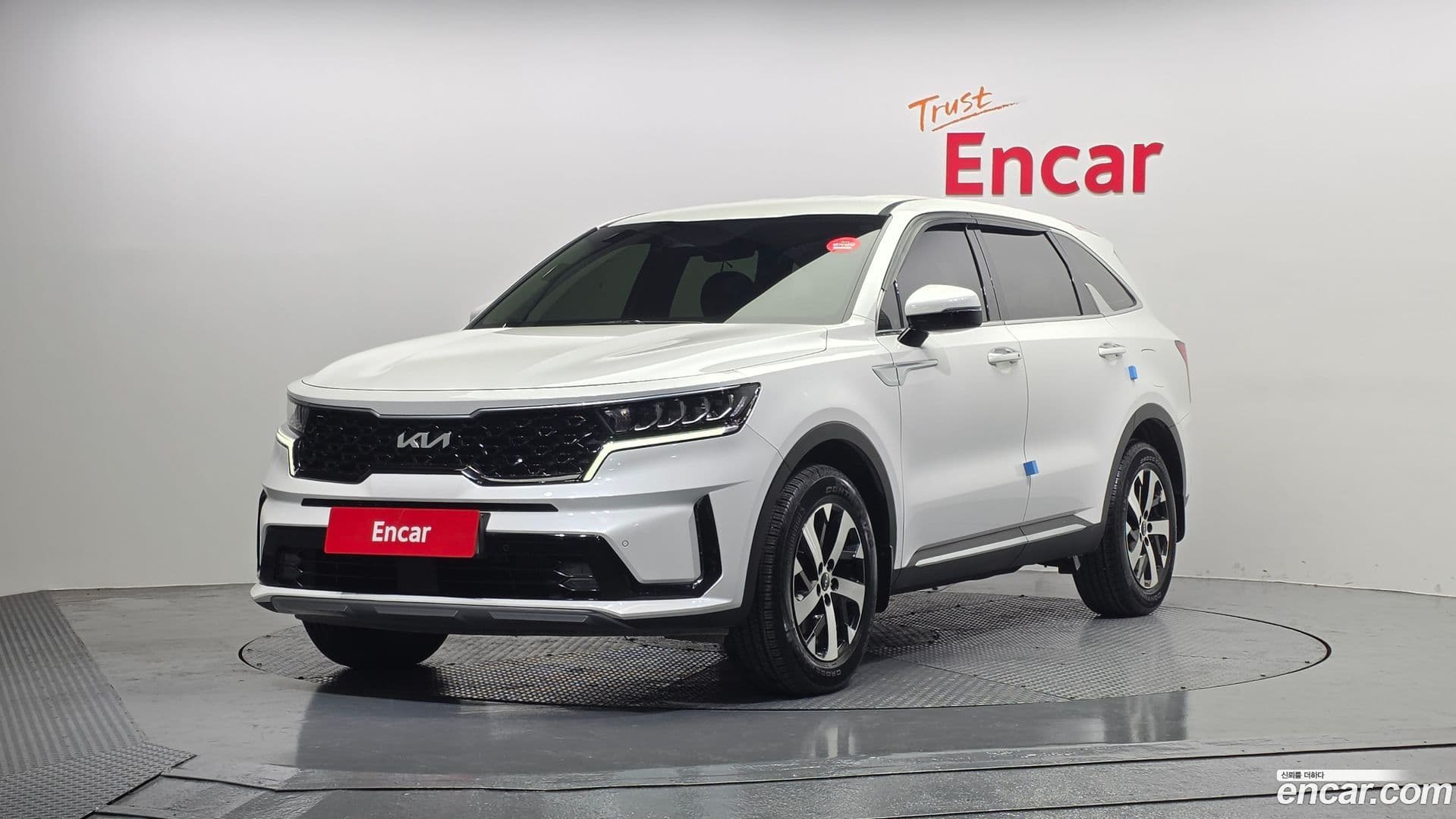 Main__Slider__Photo:Sorento Kia 2023.1-0