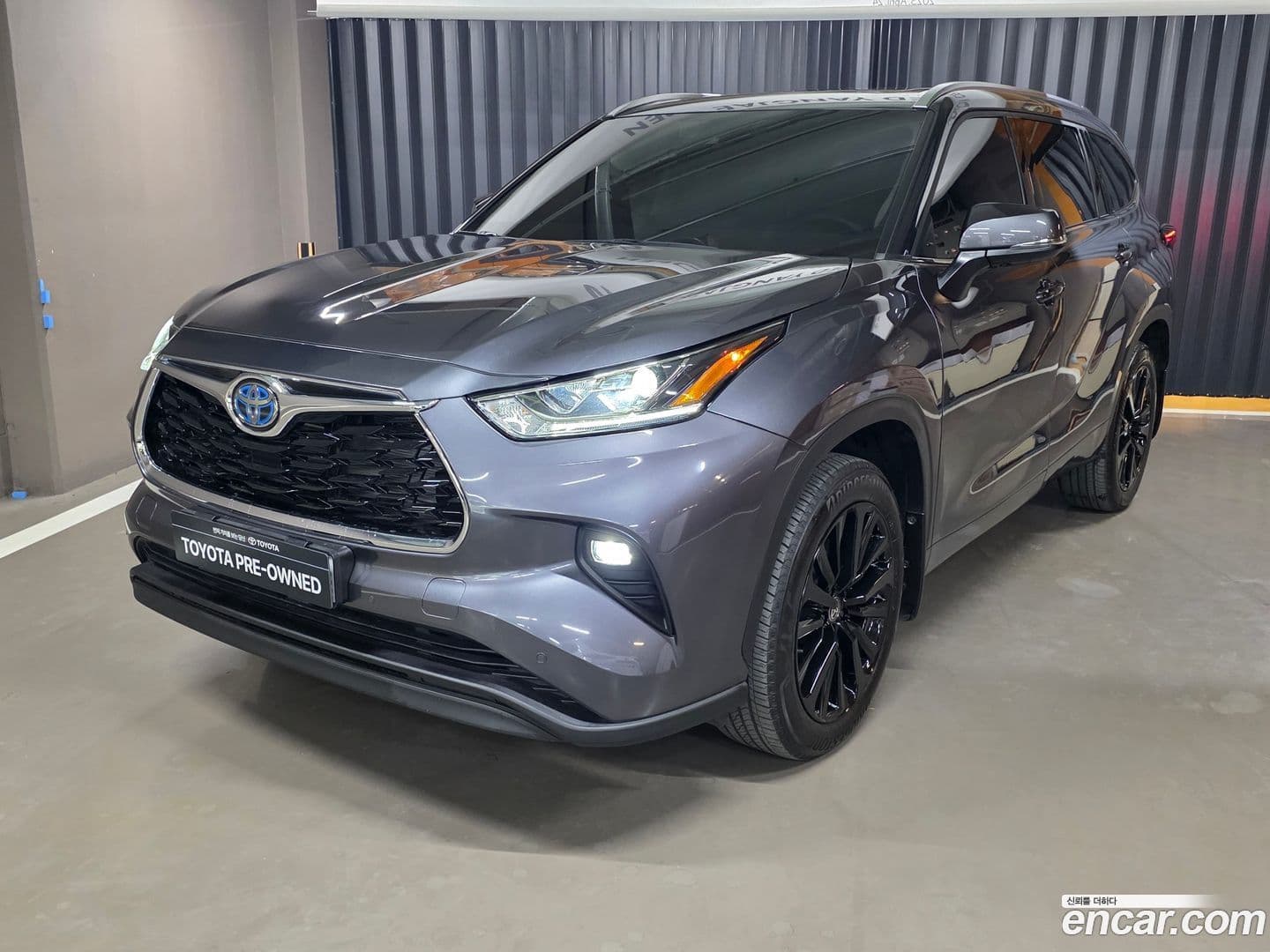 Main__Slider__Photo:Highlander Toyota 2023.11-0