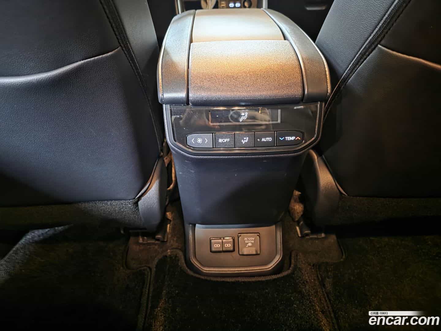 Highlander Toyota 2023.11-OPTION-020