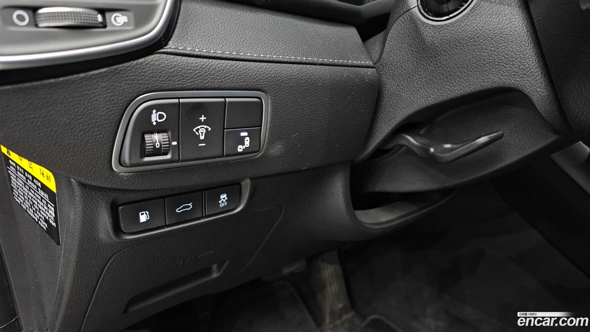 Grandeur Hyundai 2018.0-OPTION-020