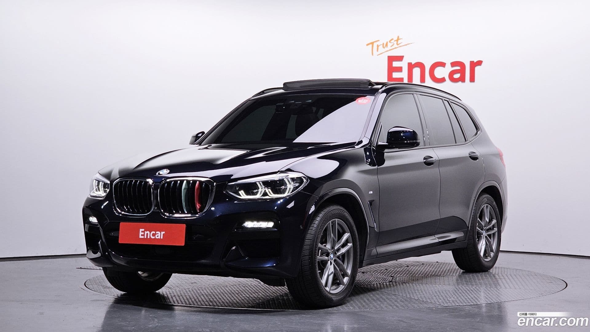 Main__Slider__Photo:X3 BMW 2020.0-0